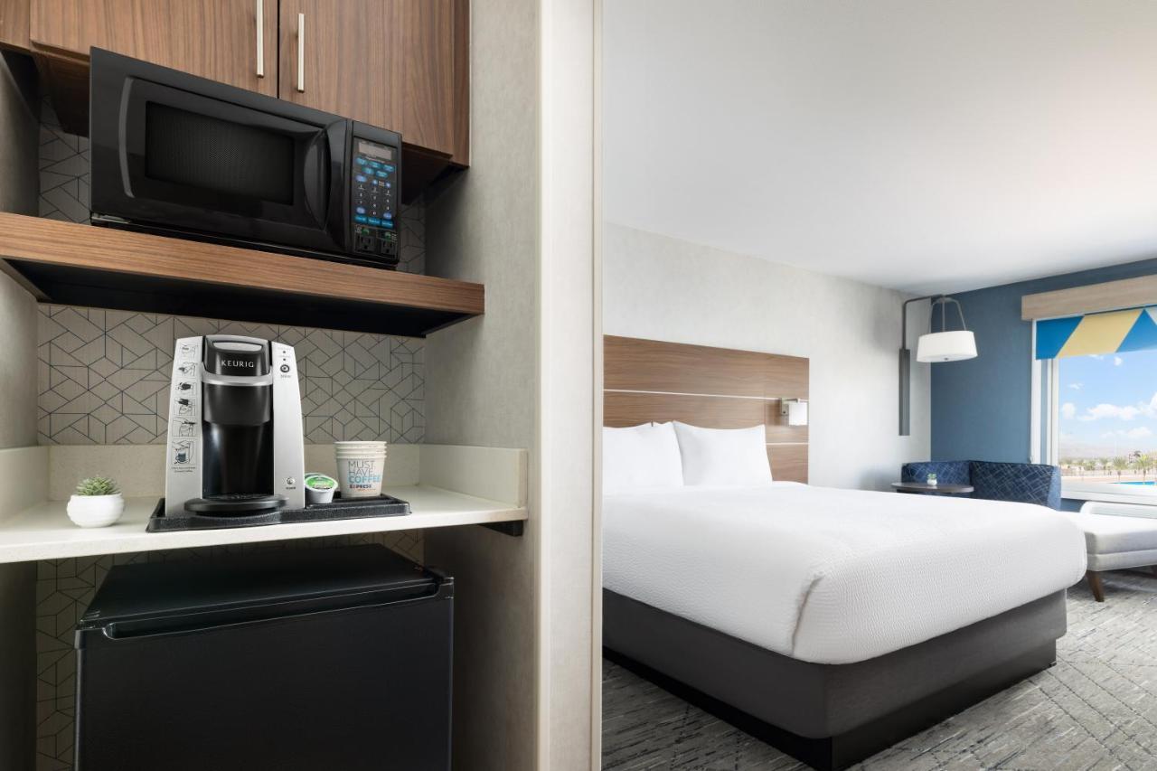 Holiday Inn Express Las Vegas Stadium Area By Ihg Exterior foto