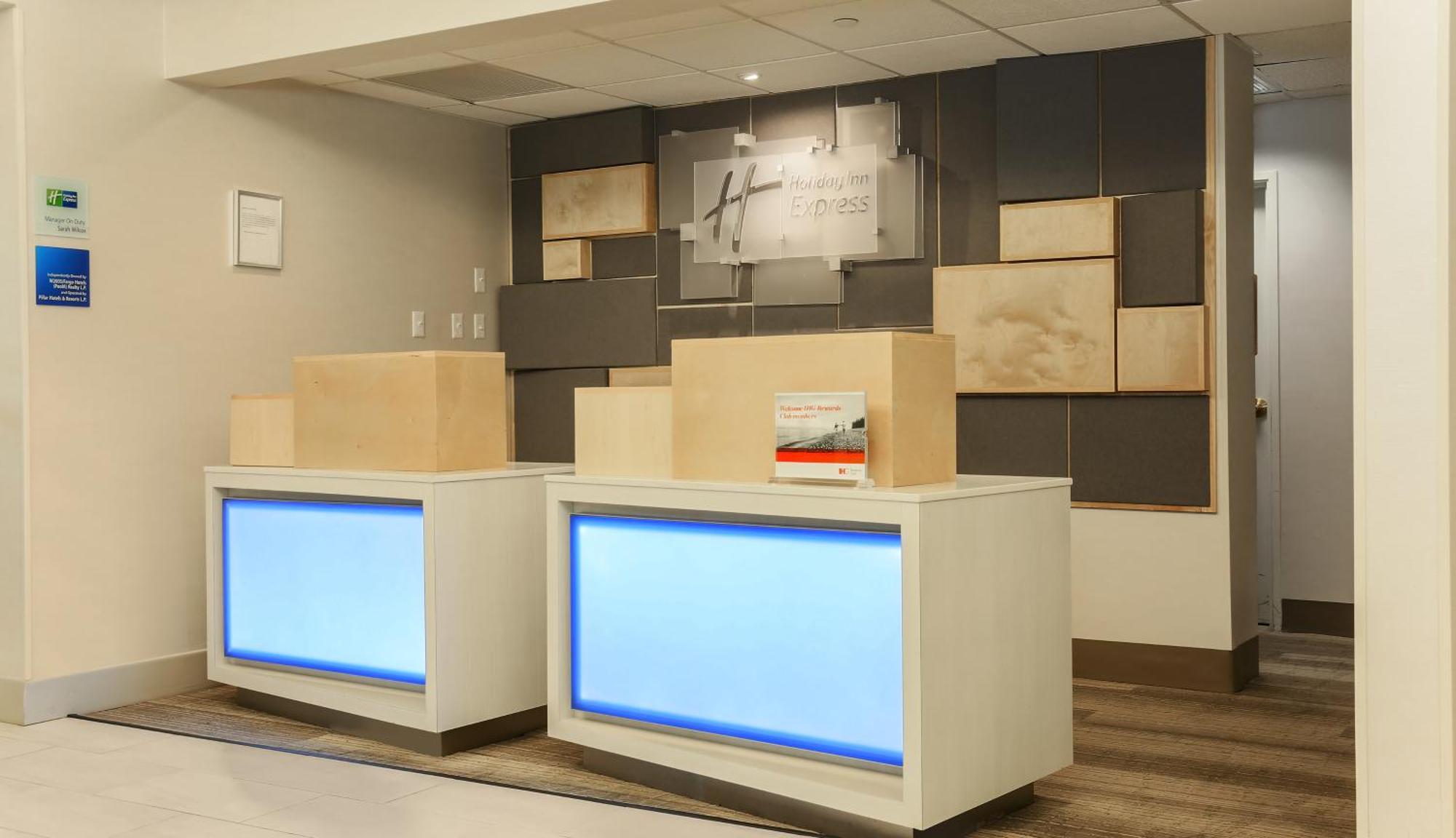 Holiday Inn Express Las Vegas Stadium Area By Ihg Exterior foto